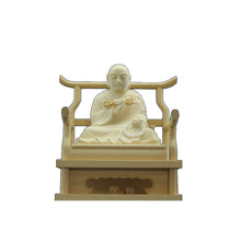 画像をギャラリービューアに読み込む, 木彫仏像 弘法大師座像四角台2.0寸桧木 ひのき
